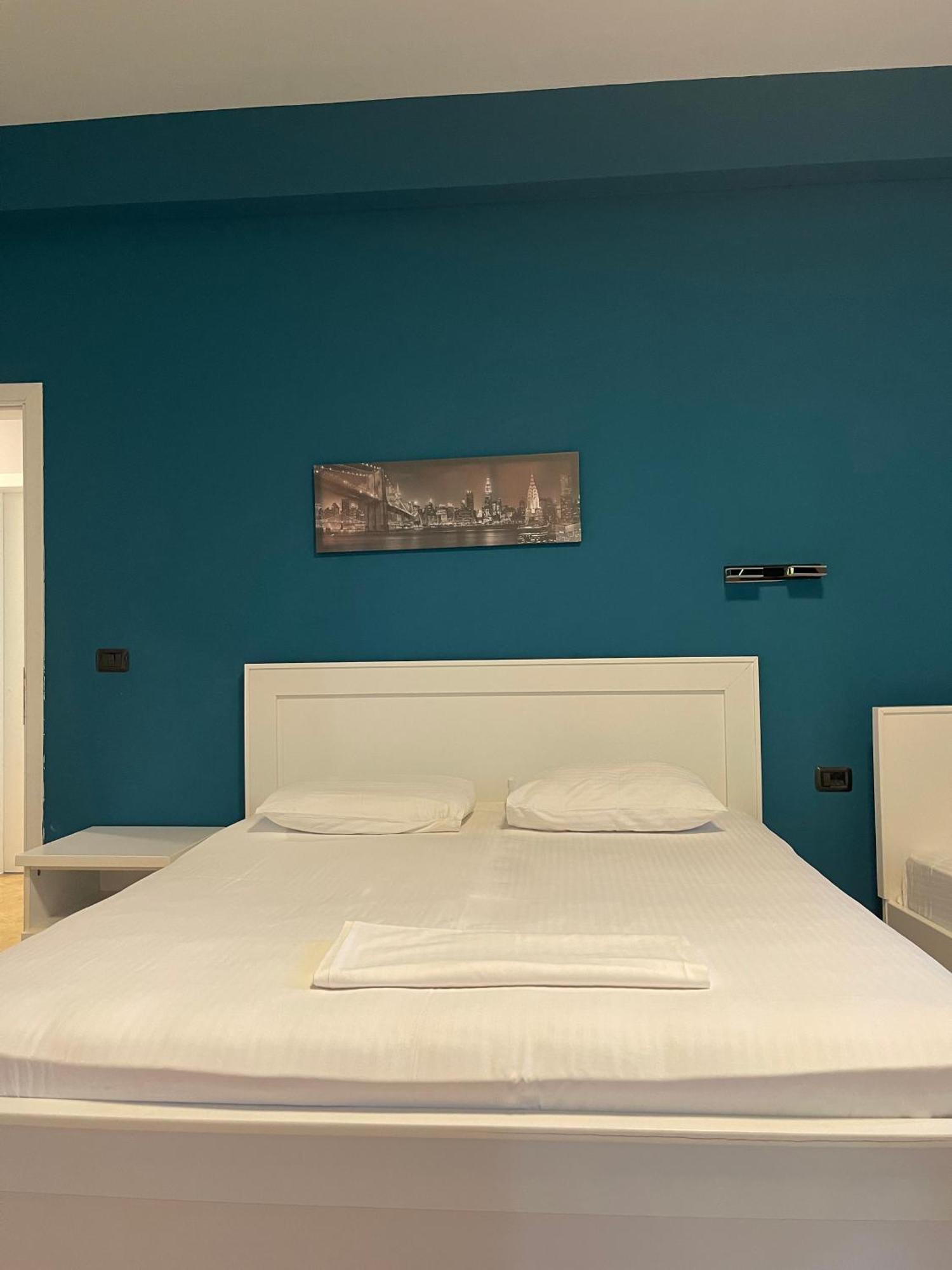 Envi Hotel Radhima Kültér fotó