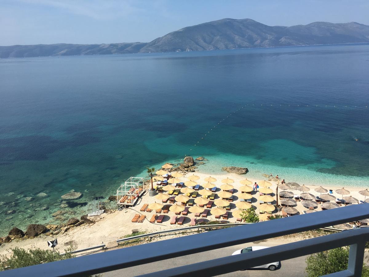 Envi Hotel Radhima Kültér fotó