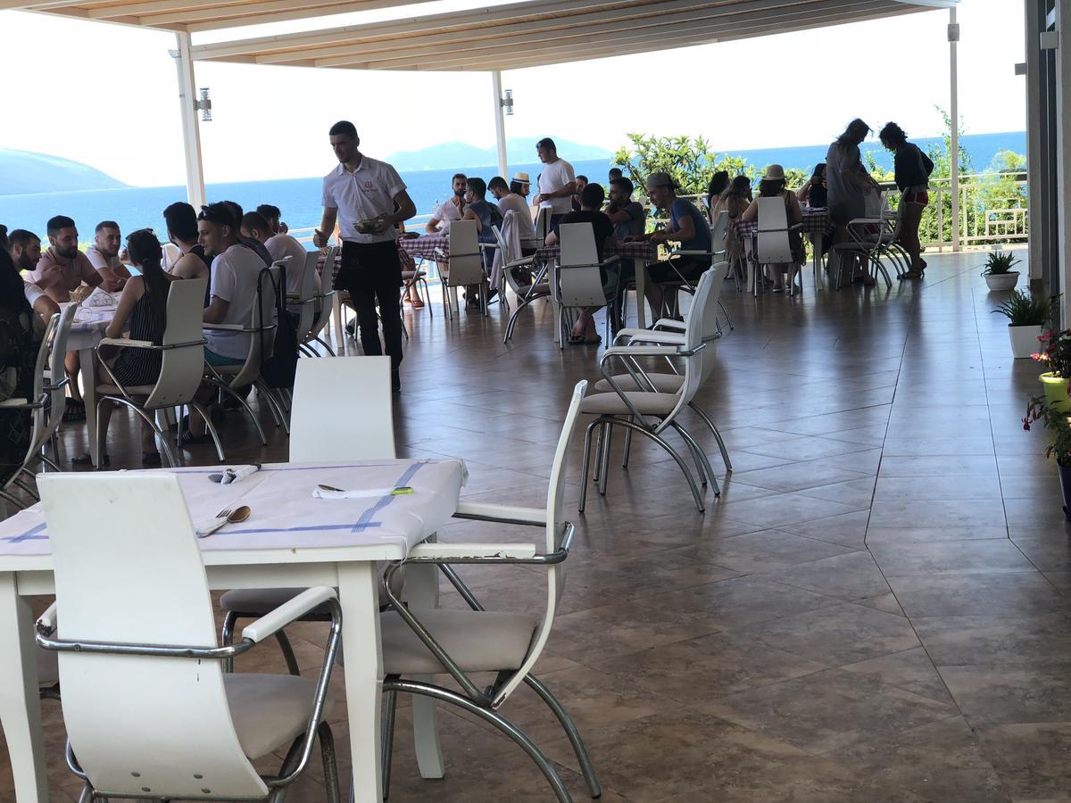 Envi Hotel Radhima Kültér fotó
