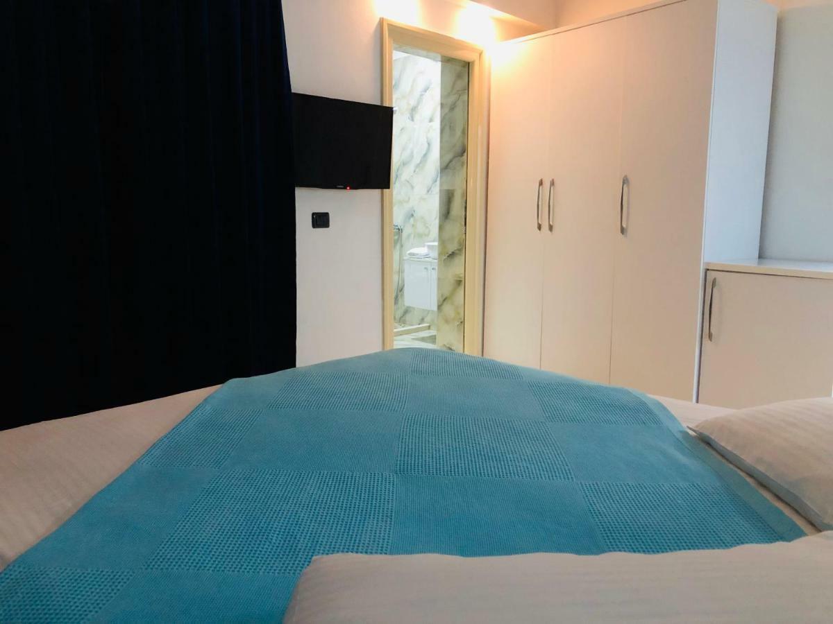 Envi Hotel Radhima Kültér fotó